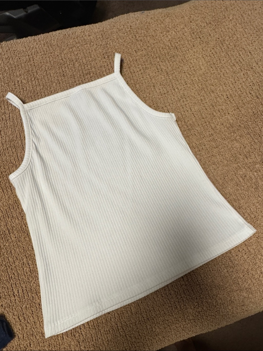 Old Navy White Ribbed Halter-Style Cami - Picture 3 of 3